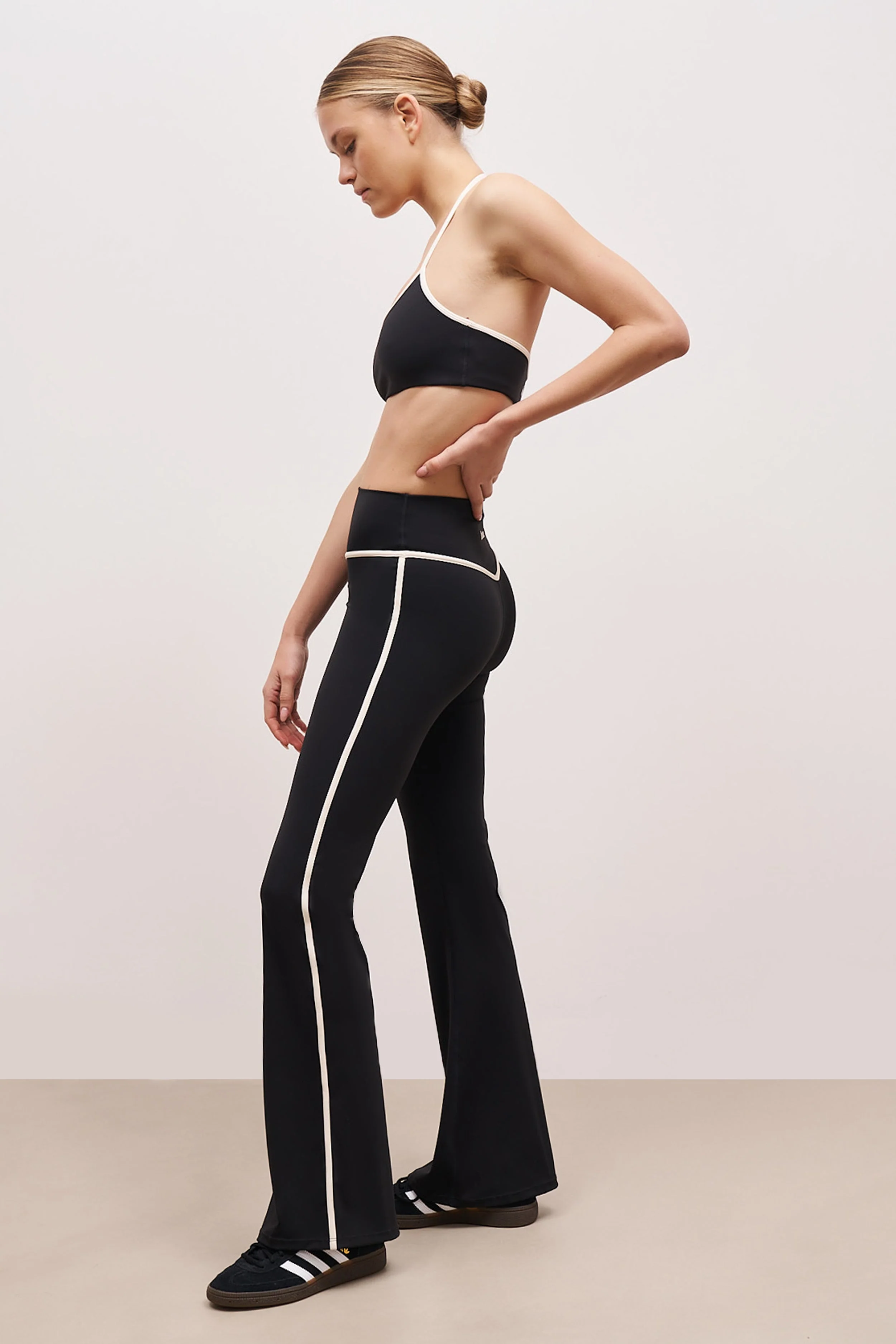 Base Contrast Trim Halter Cami Bra - Black/Tofu - Image 5