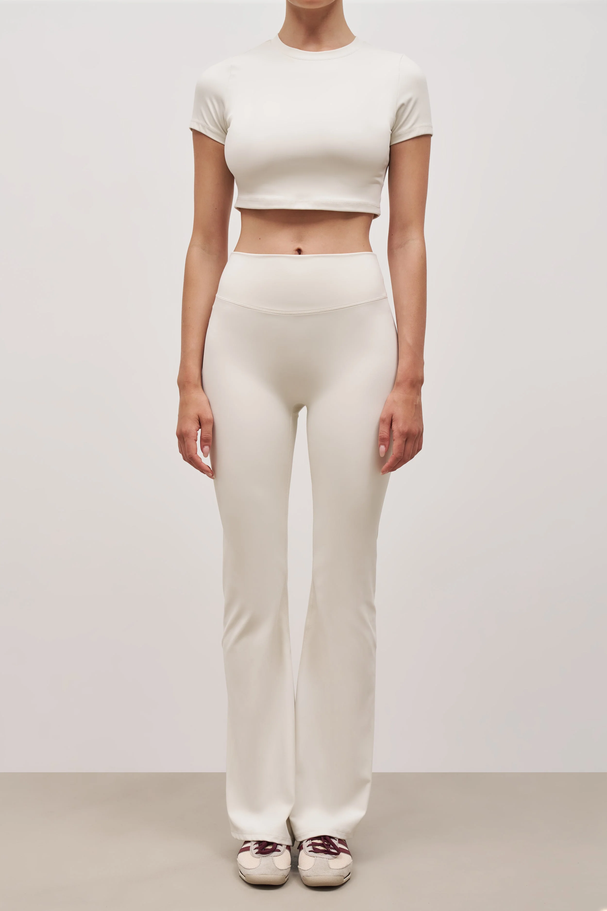 Base Sculpting Flared Leggings - Tofu - Image 5