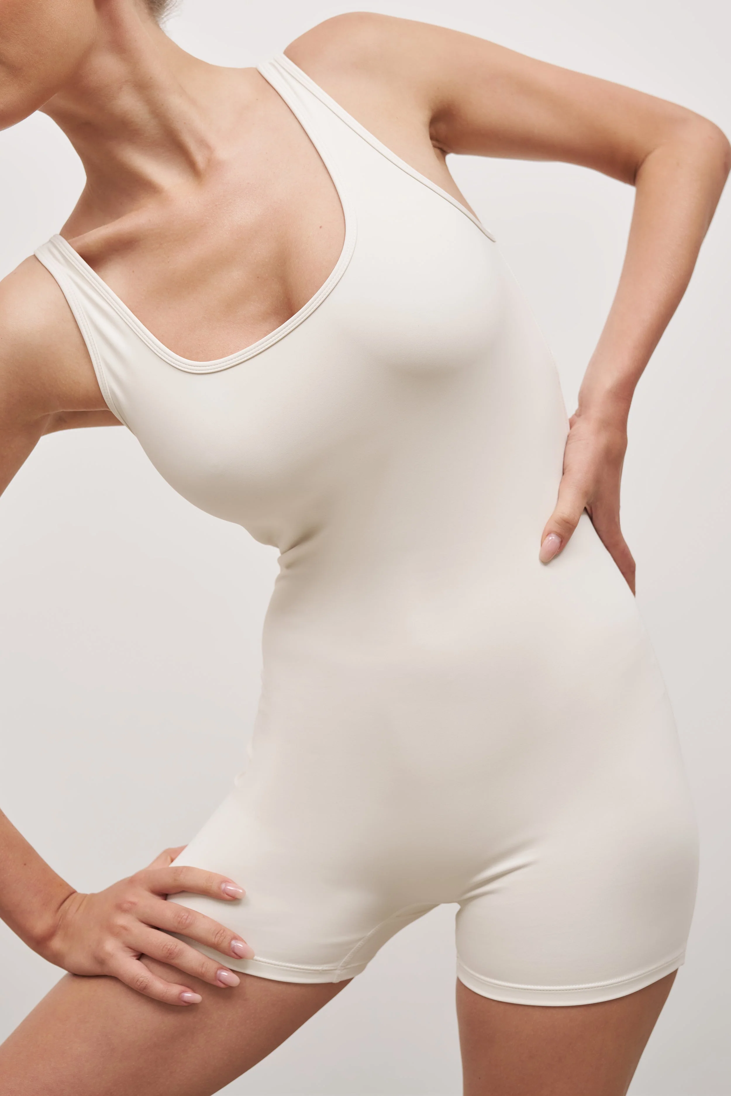 Base Sculpting Short Unitard - Tofu - Image 5