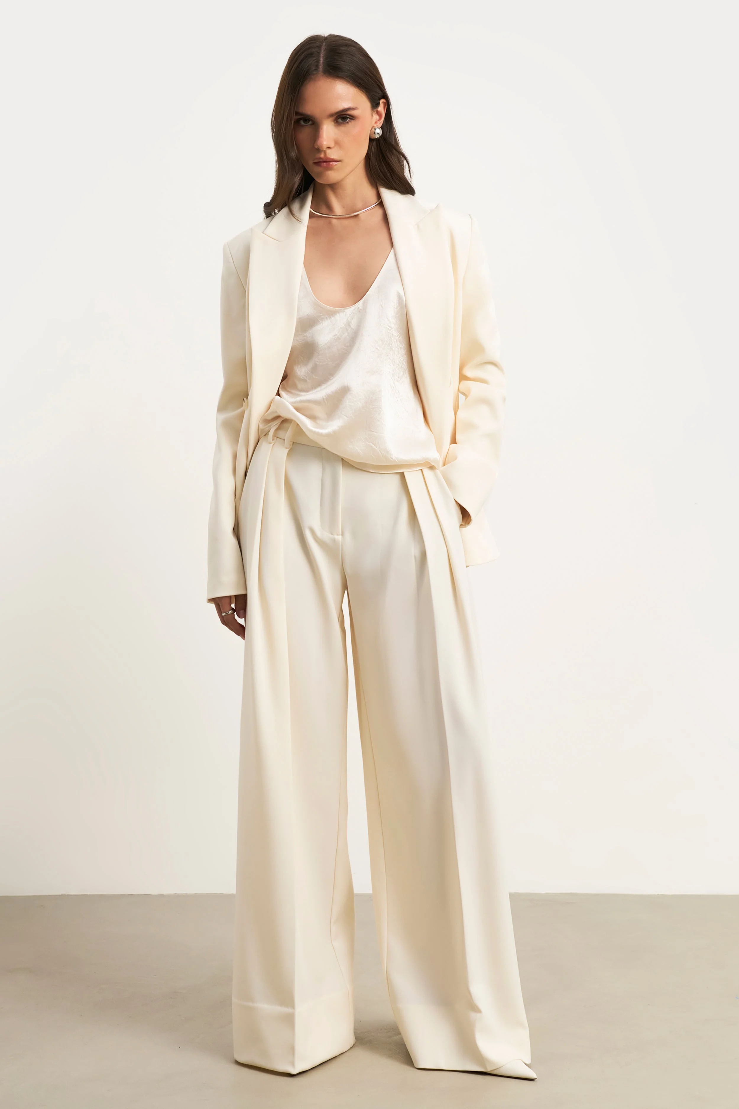 Crushed Satin Plunge U Neck Tank Top - Champagne - Image 10