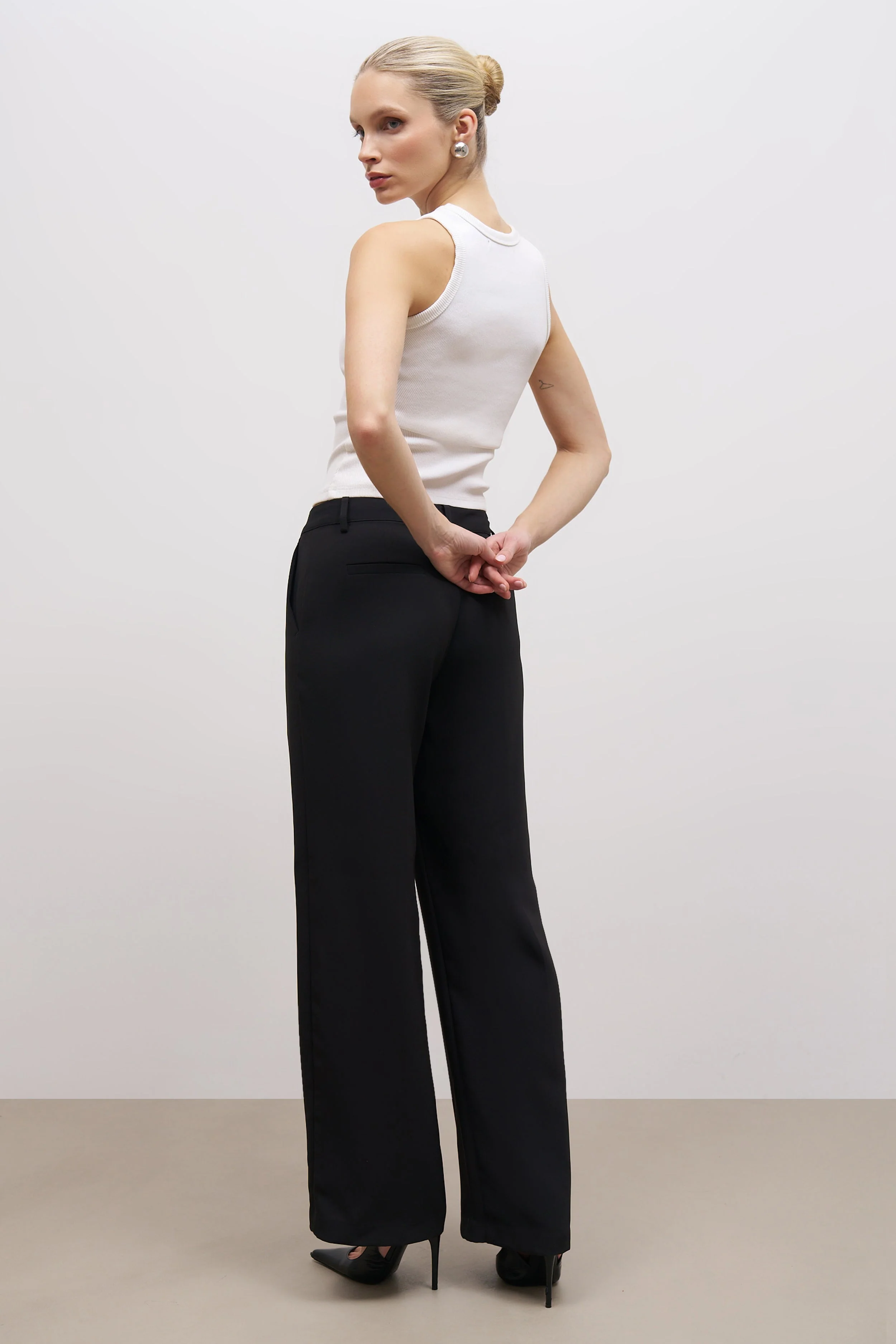 Draped Mid Rise Trousers - Black - Image 4