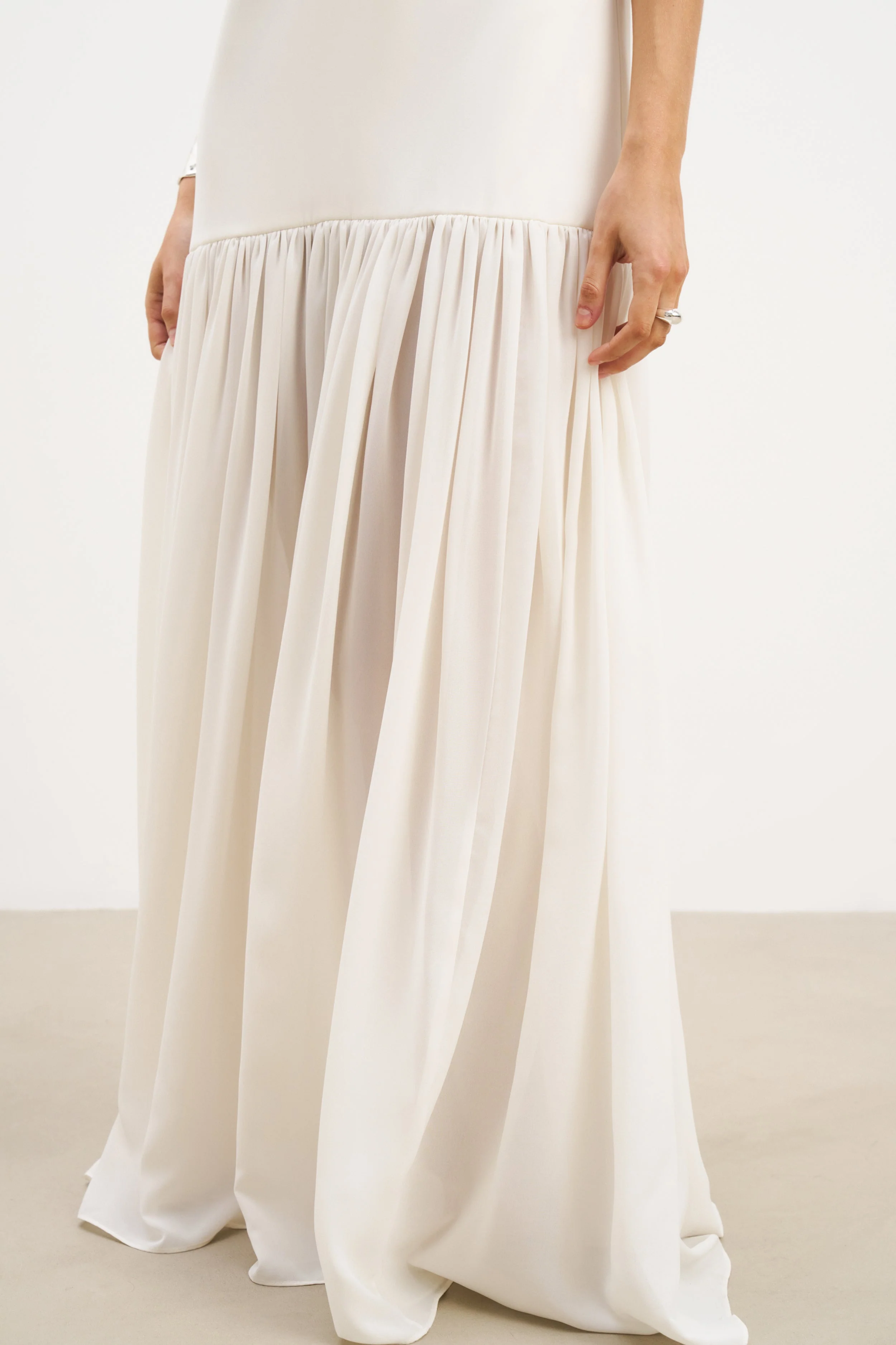 Flowing Dropped Waist Maxi Dress - Cream - Image 4